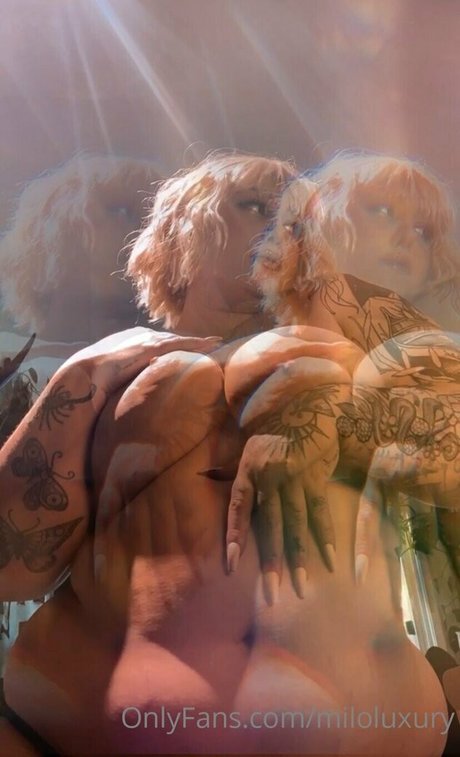 bbwgoddessmilo star nude picture