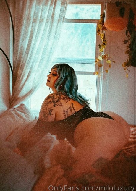 bbwgoddessmilo sexy model galleries