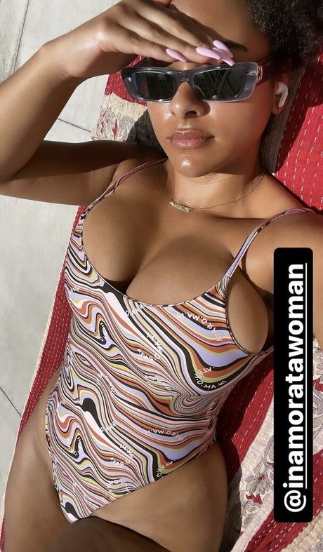 Raina Morris star hot galleries