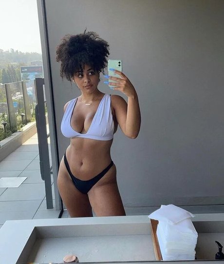 Raina Morris perfect star pics