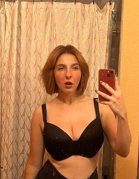 MeganBitchell naked actress picture