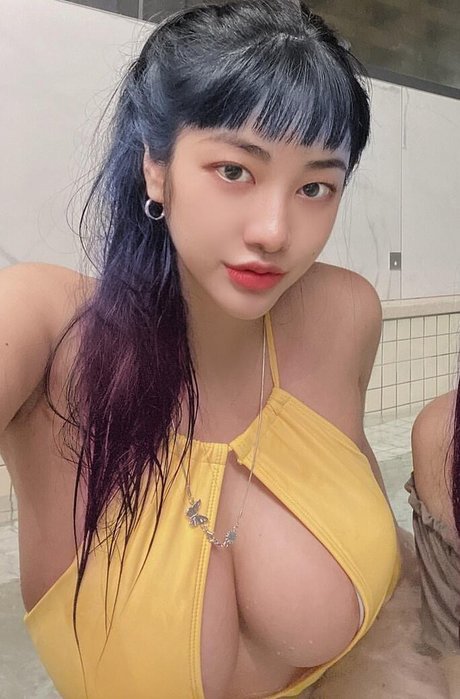 Tashay0ung model sexy gallery