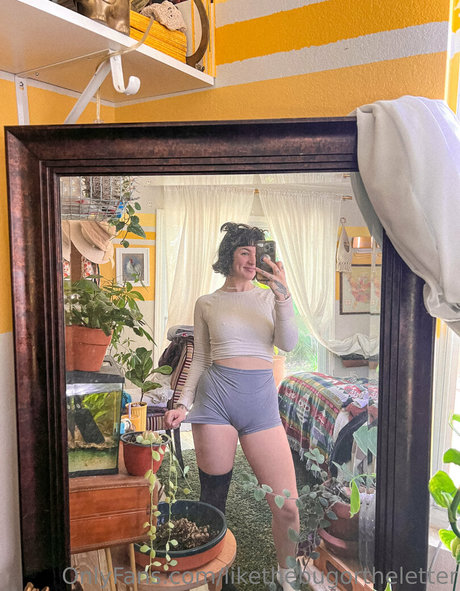 likethebugortheletter pornstar beautiful picture