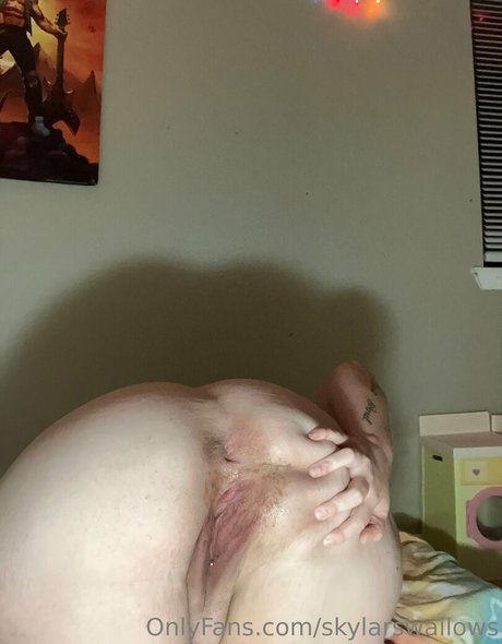 skylarswallows perfect actress pics