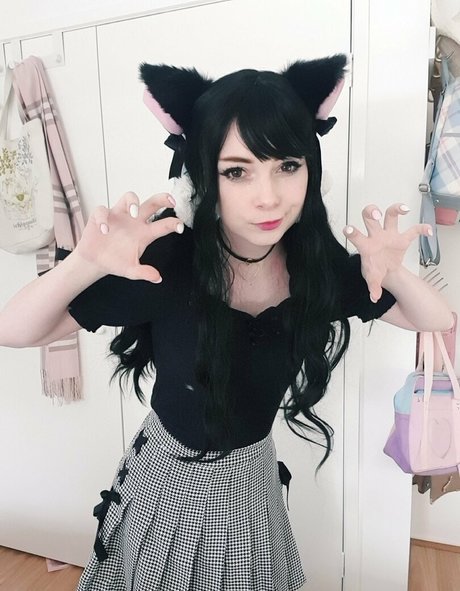 elefire the elf free model photo