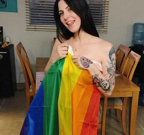 Sailor Jeramie model adult pictures