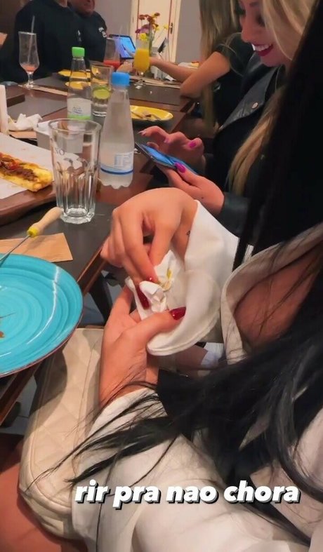 Bella Angel Dezoitou pretty pornstar archive