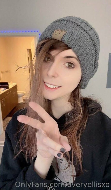 averyellisxo hd model pic