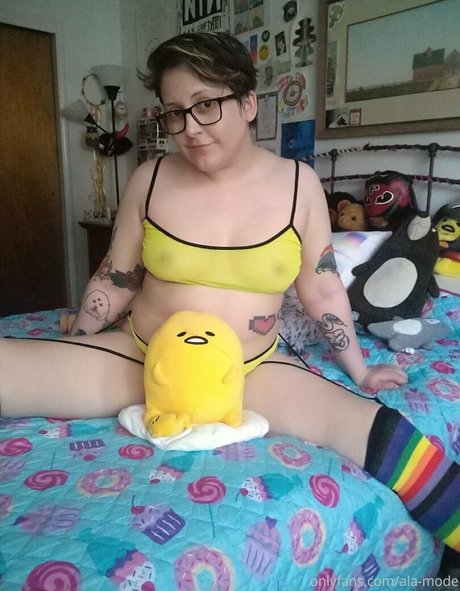 ala mode star nudes archive