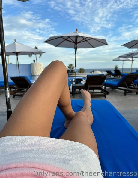 theenchantressb model nude galleries