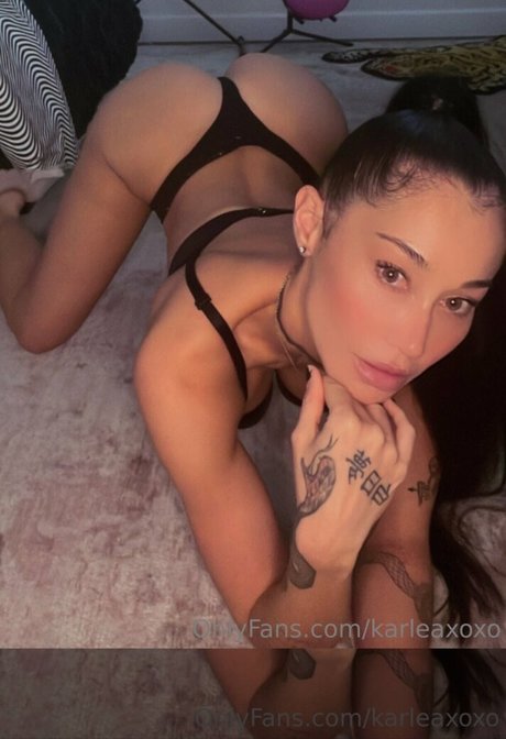 Karlea Boyer model pretty pictures