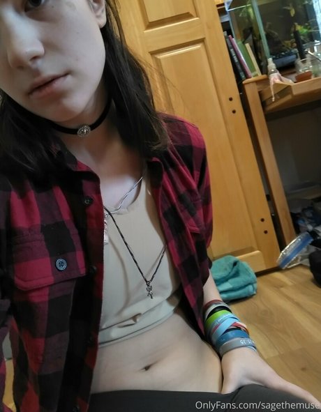 sagethemuse star naked images