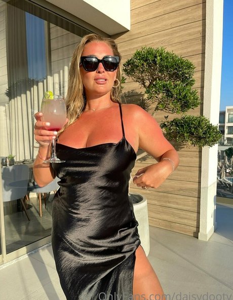 daisydootv star exclusive pics