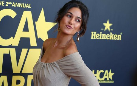 Emmanuelle Chriqui sex model galleries