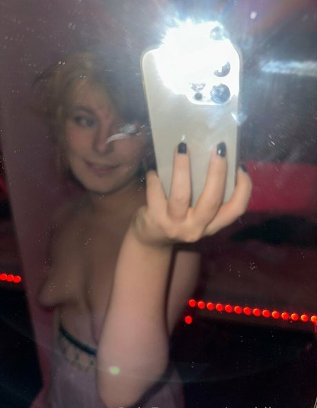 sophiiaapet pornstar nudes photo