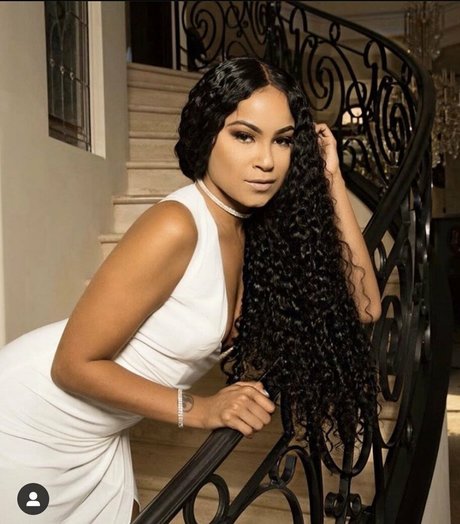 snarkybrunette pornstar high quality pic