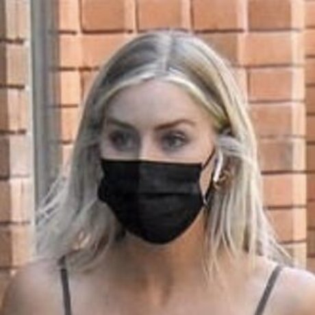 Sam Moitzi star free pic