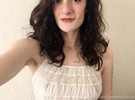 lucylarue perfect actress img