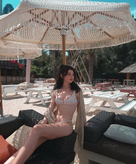 Chloe Lockley model sexy images