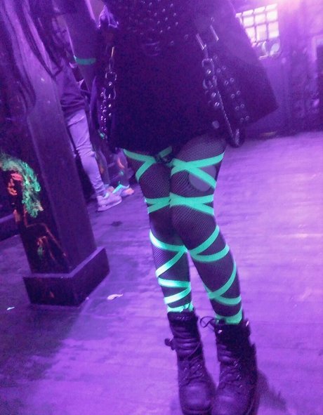 Kiwo star nudes pics