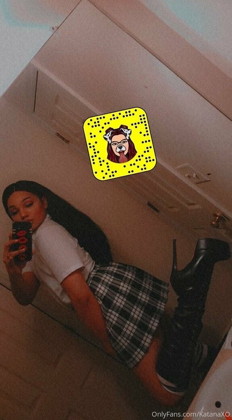 katanaxo nice actress photos