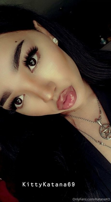 katanaxo xxx star galleries