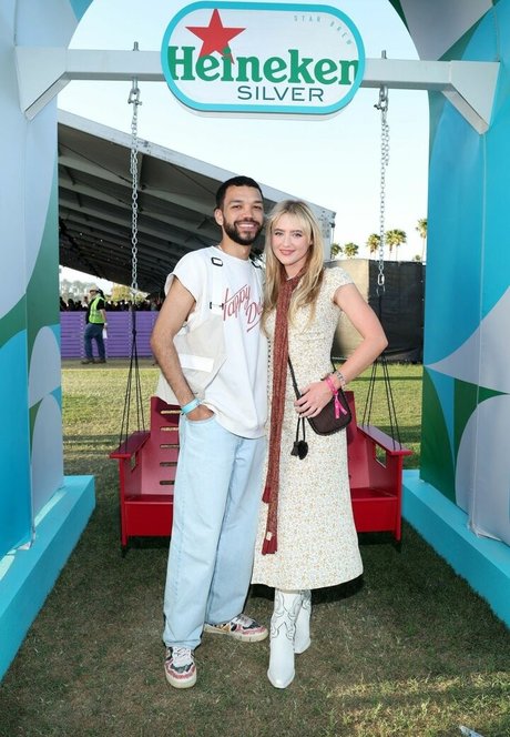 Kathrynton nude model archive