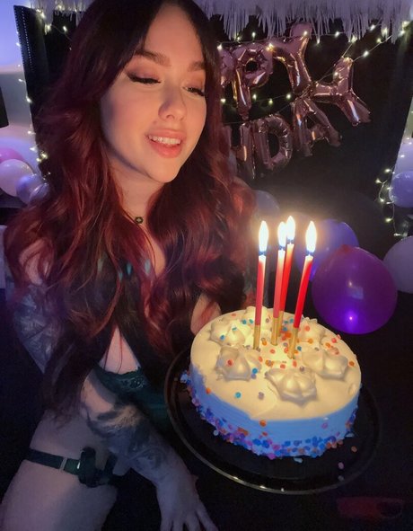 britontwitch free actress photo