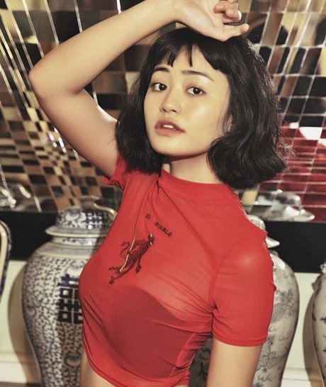 Yy mage model naked img