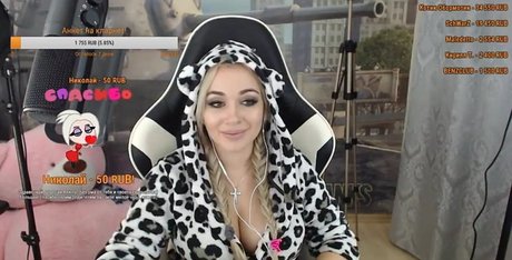 Anna Kostenko top model pic