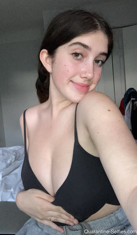 itsmollyyyrose again beautiful actress photos