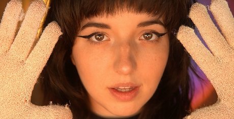 Slight Sounds ASMR best model photo