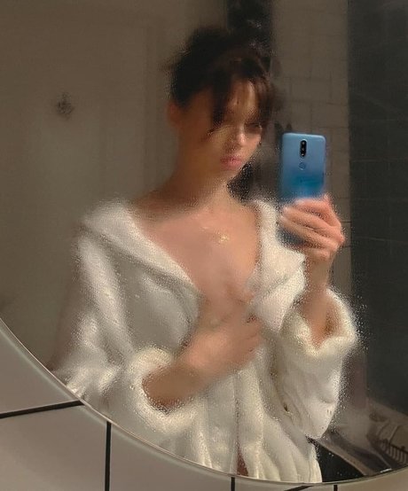 Natasha Shelyagina high quality star photo