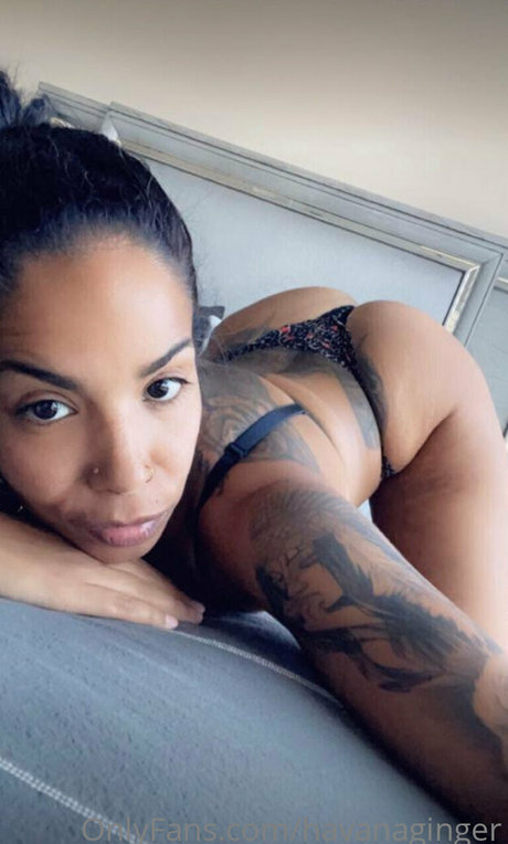 havanaginger hot model galleries