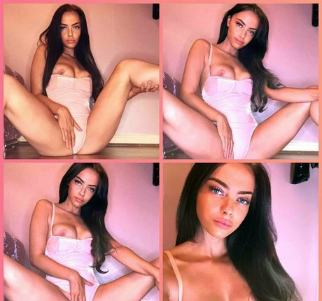 iamthe0ne69 erotic star picture