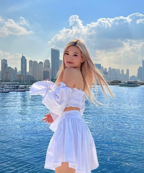 Kika Kim star beautiful pics