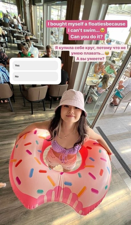 Kika Kim model exclusive gallery