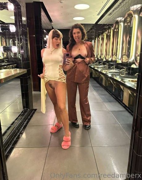 Reed Amber exclusive model photos