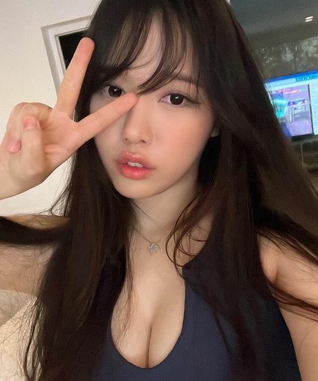 Ploo nice actress pics