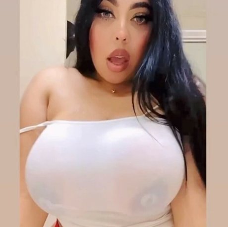 Louisa Ml pornstar pretty pic