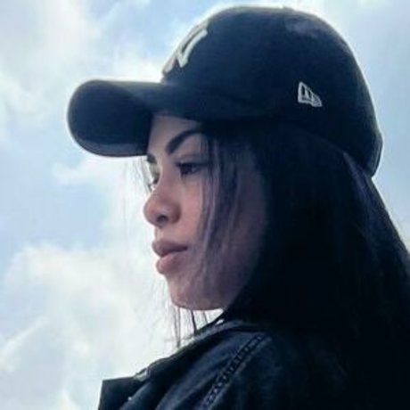 corywellness model free photos