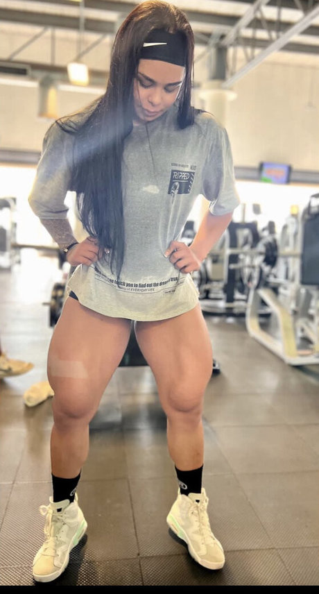 corywellness model hd photo