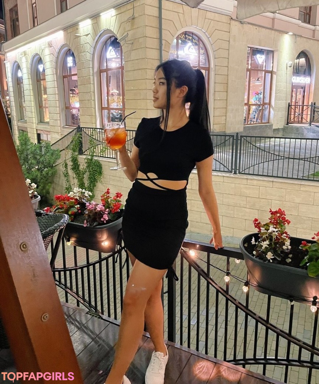 Nemsko model hot images