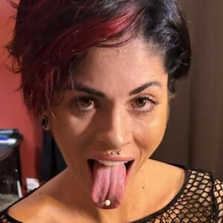 Lena Lawless pornstar exclusive photos