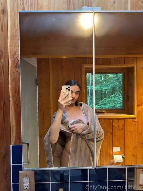 Lilithfux nude pornstar images
