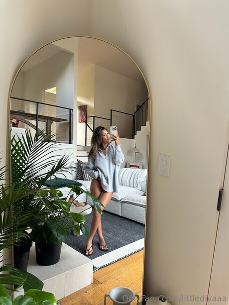 Littledivaaa perfect actress photos