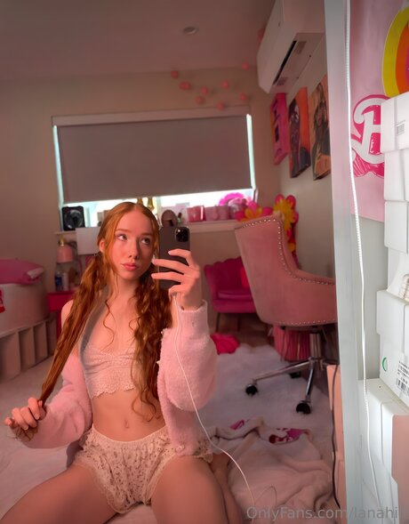 Lanahill erotic model galleries