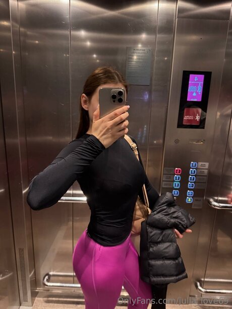 Julia Love69 pornographic actress pic