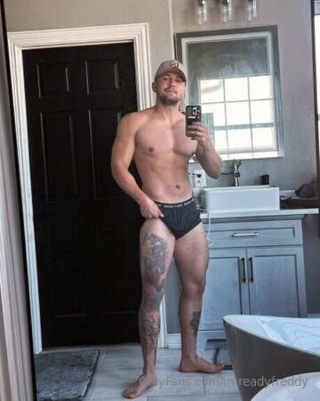 Imreadyfreddy sexy star galleries