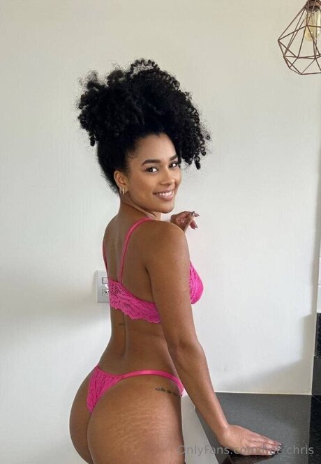 Hot Chris nude star photos